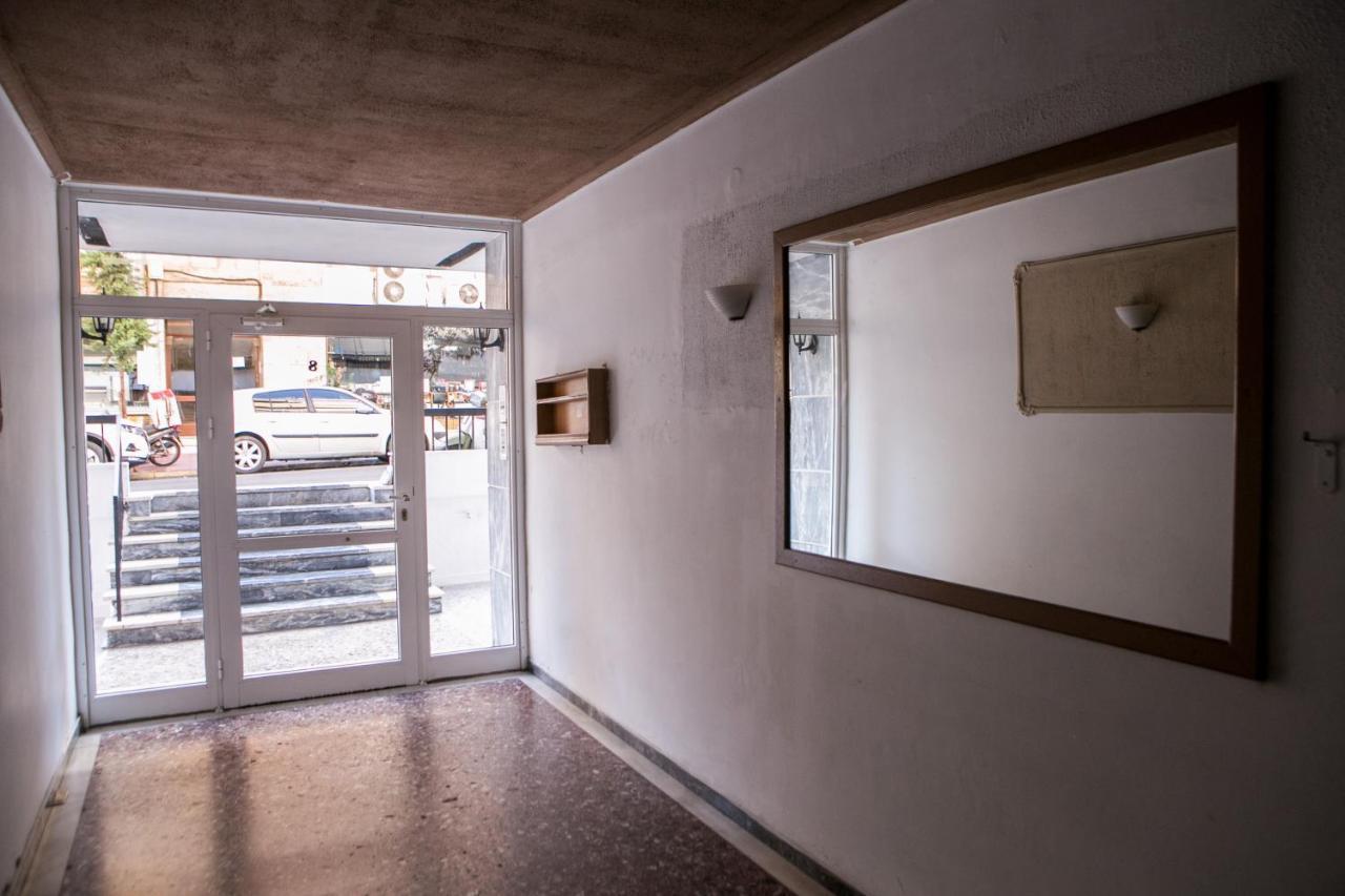 Best House, Anakreontos, Perivolaki, Nikaia, P... พีเรียส ภายนอก รูปภาพ