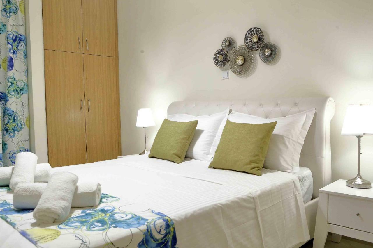 Best House, Anakreontos, Perivolaki, Nikaia, P... พีเรียส ภายนอก รูปภาพ